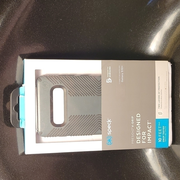SPECK Presidio V Grip Case For Samsung S10+ - Picture 3 of 5
